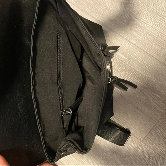 Botkier trigger backpack - Picture 4 of 5